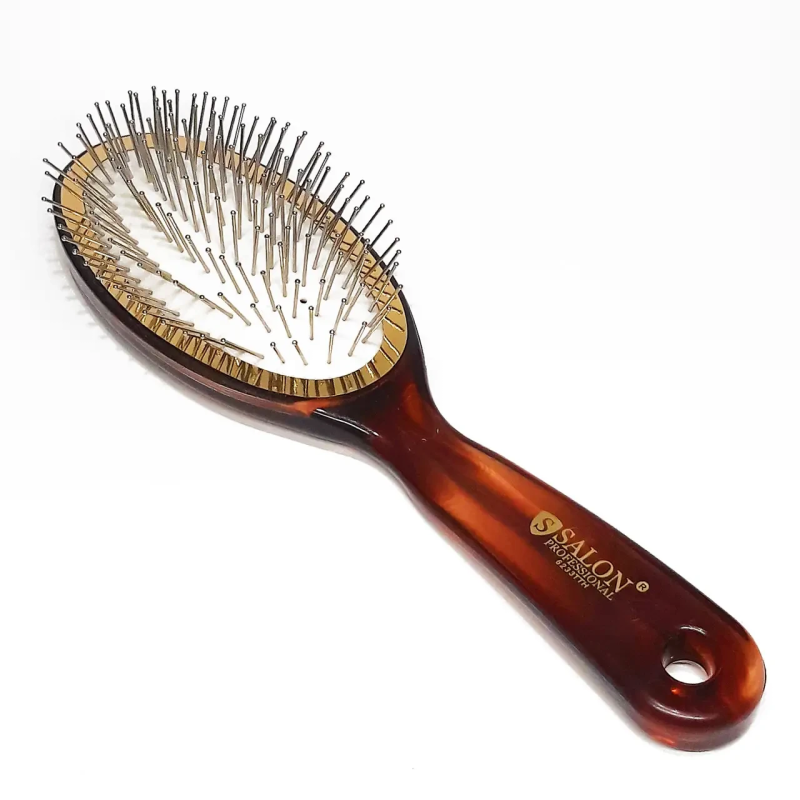 Массажная щетка Salon Professional с металлическими зубчиками, маленькая. Массажная щетка Salon Professional с металлическими зубчиками, маленькая.